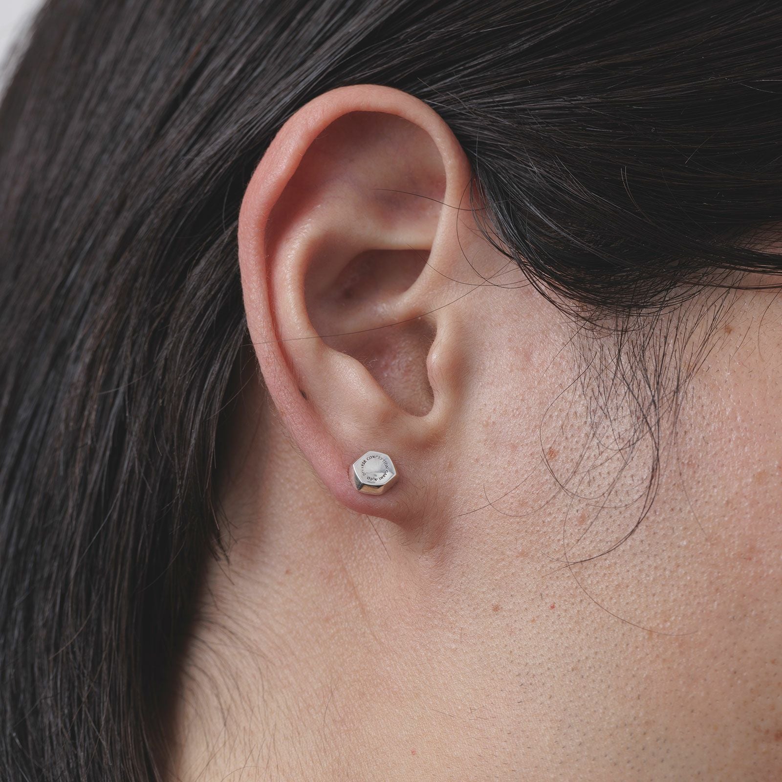 DC Stamp Pierce | GARNI ONLINE STORE