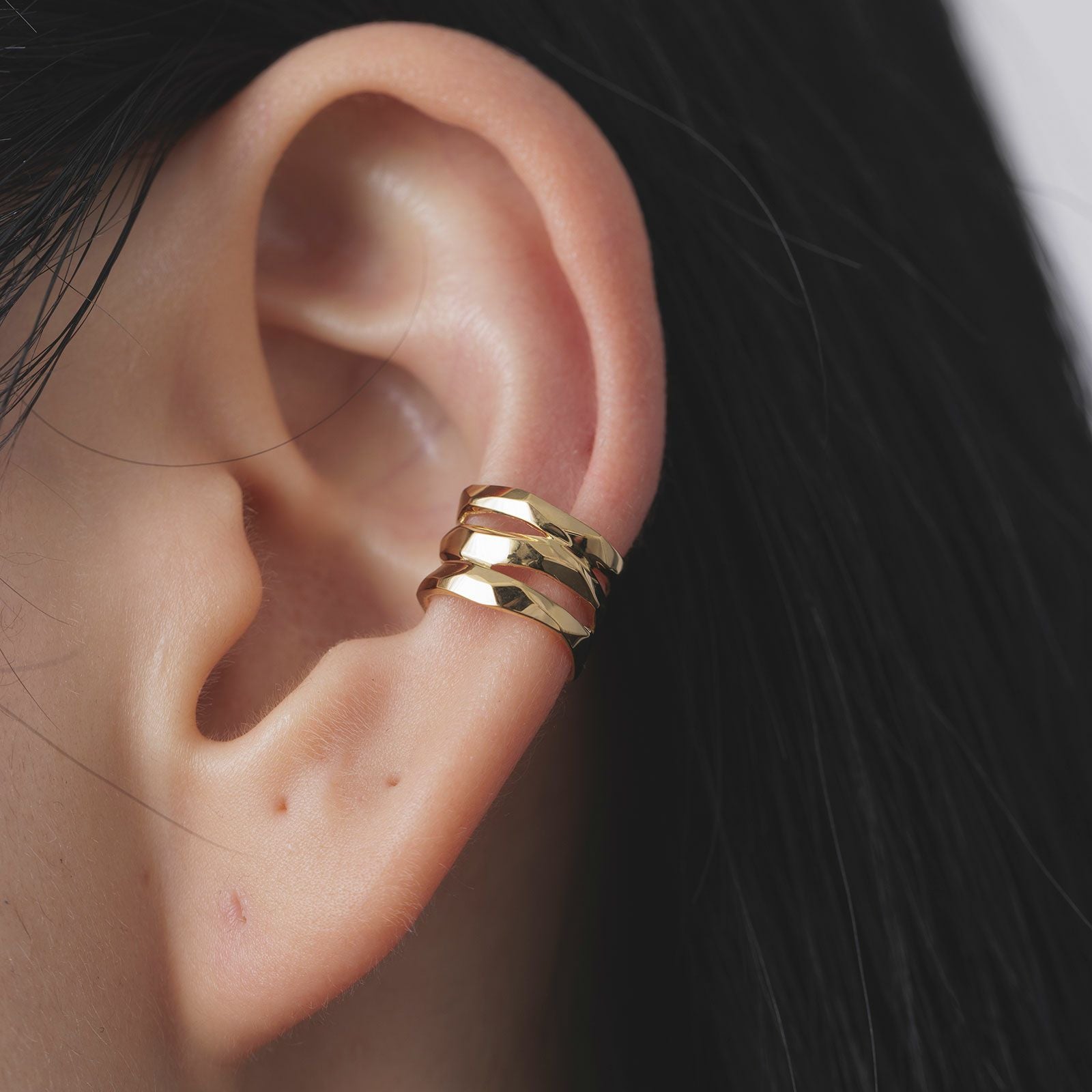 Crockery Ear Cuff - GOLD | GARNI ONLINE STORE
