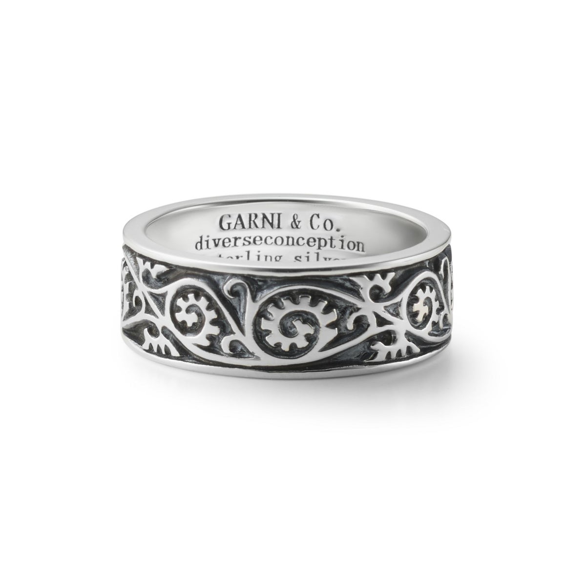 GARNI Vine Pattern Ring – Light – BLACK