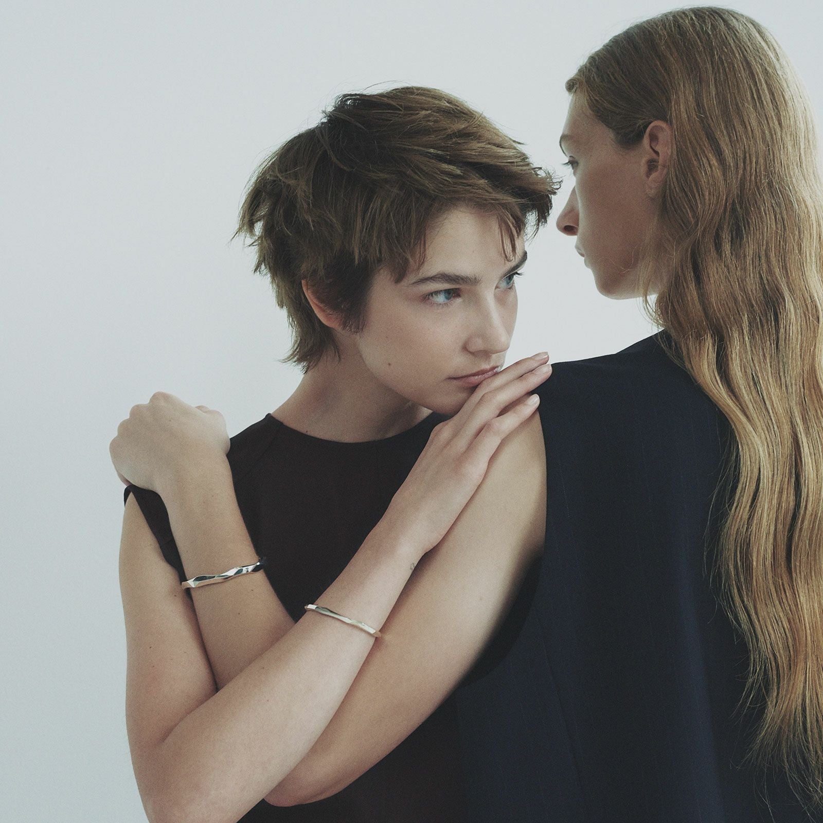 Crockery Bangle - L / S [2 pcs set] | GARNI ONLINE STORE