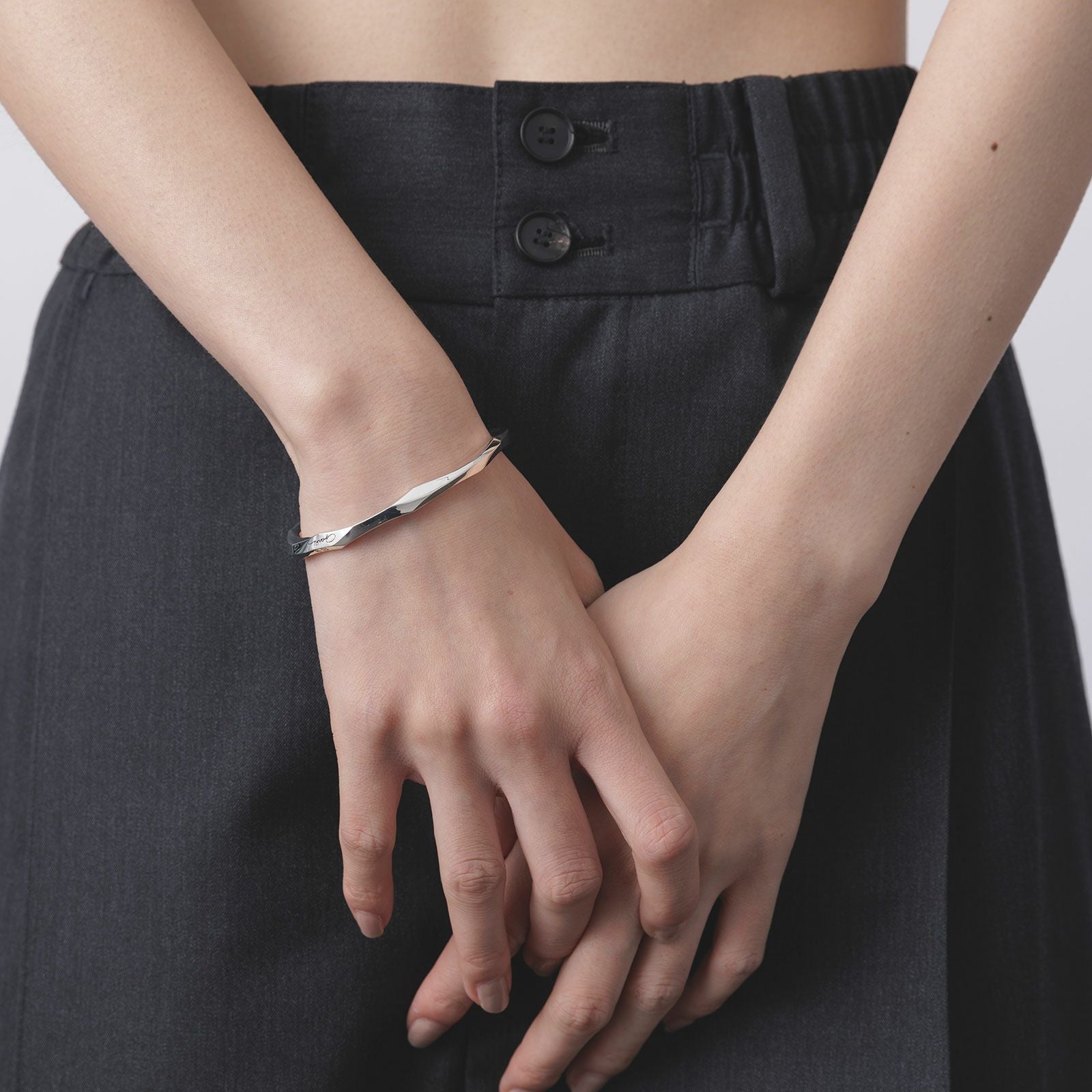 Crockery Bangle - L / S [2 pcs set] | GARNI ONLINE STORE