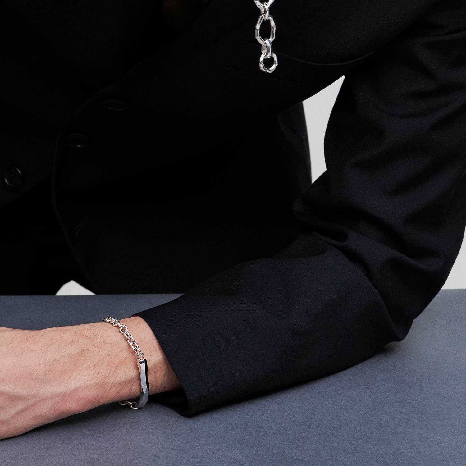 Crockery Bracelet - L | GARNI ONLINE STORE