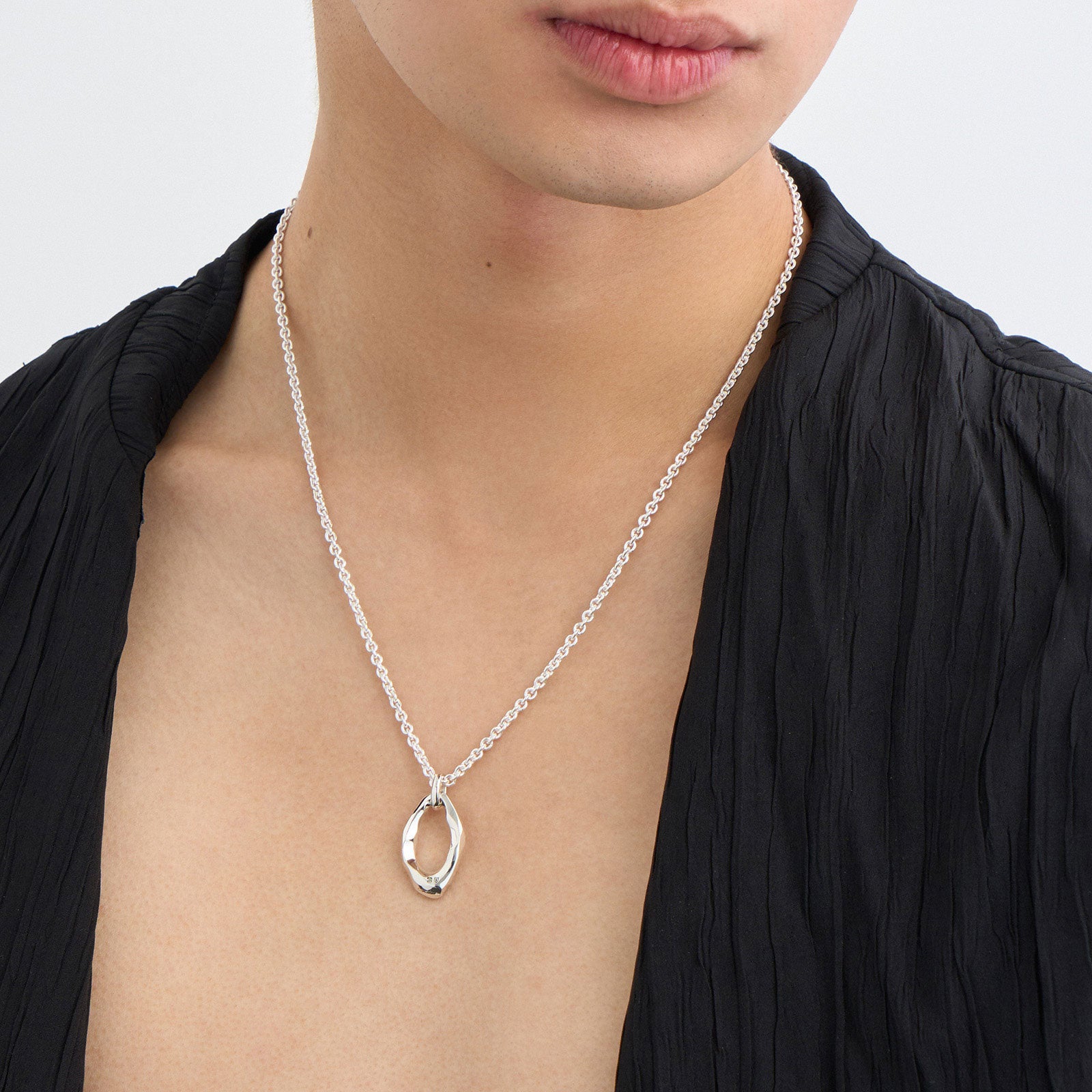 Crockery Ring Pendant - M | GARNI ONLINE STORE