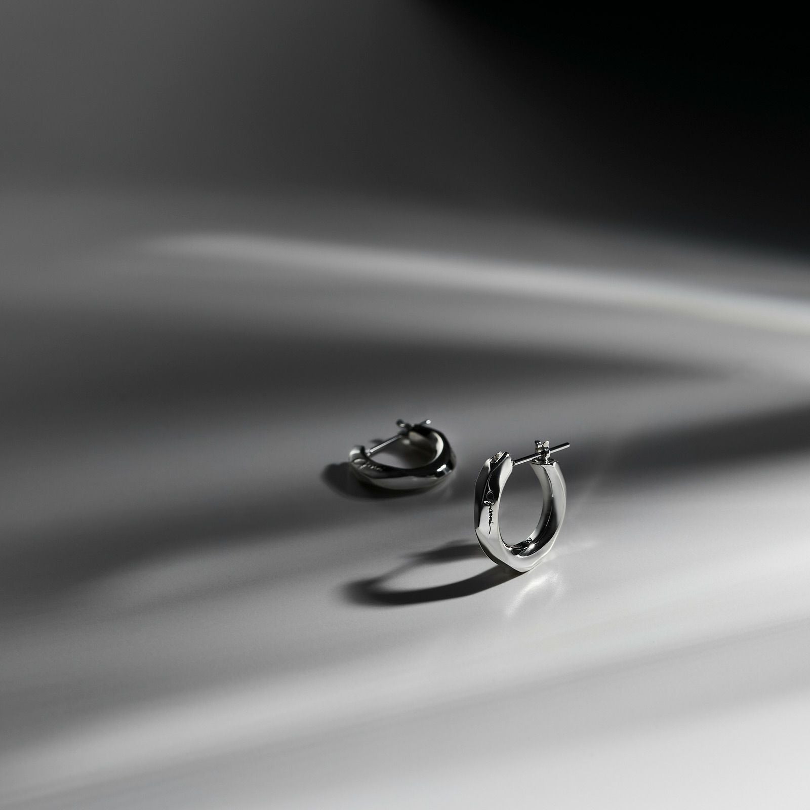 アクセサリー GARNI Crockery Pierce - L 2 pcs set Crockery Pierce - L - BLACK [2 pcs set] | GARNI ONLINE STORE
