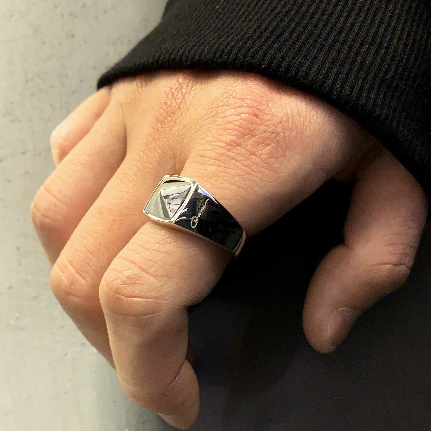 Stud Ring | GARNI ONLINE STORE