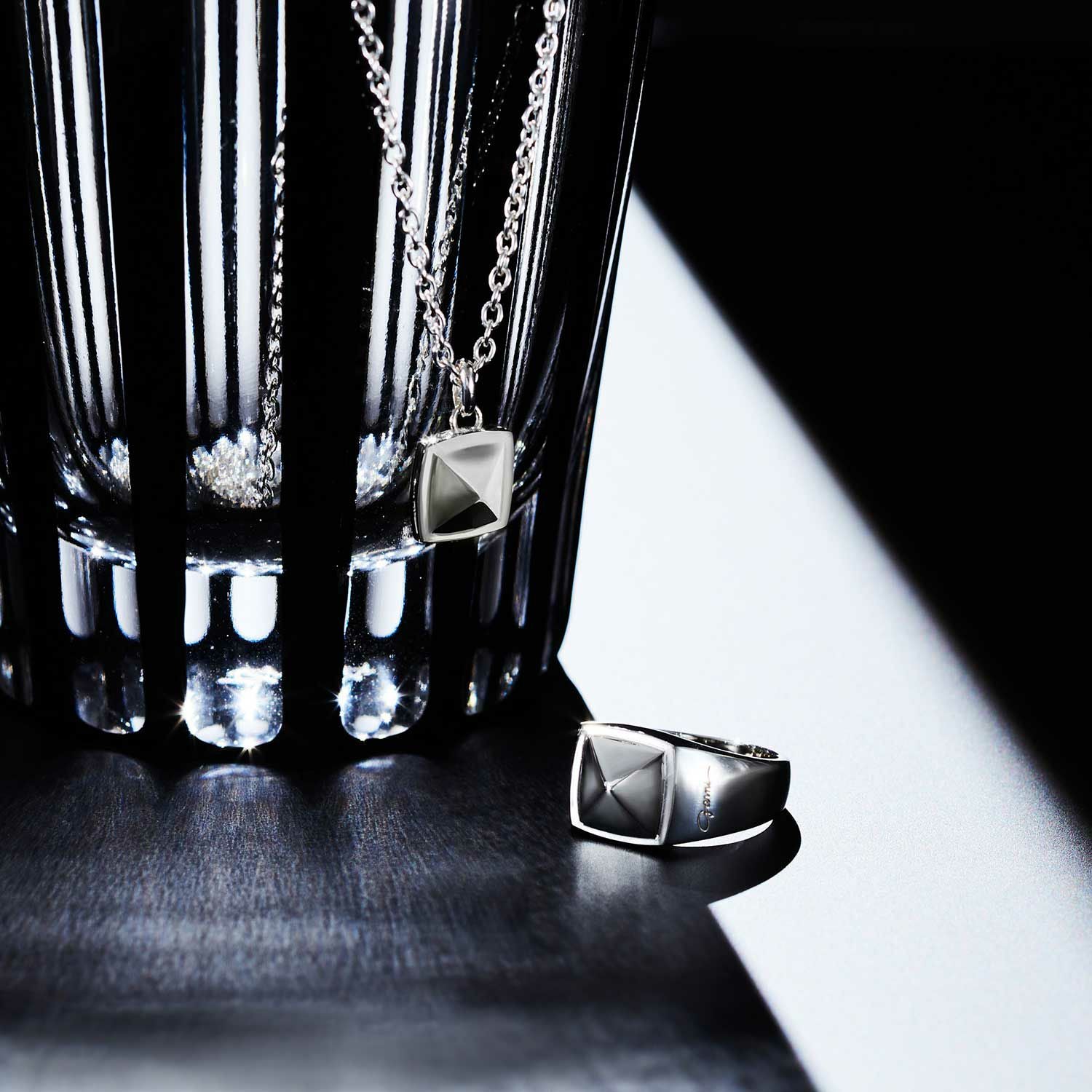 Stud Pendant - L | GARNI ONLINE STORE