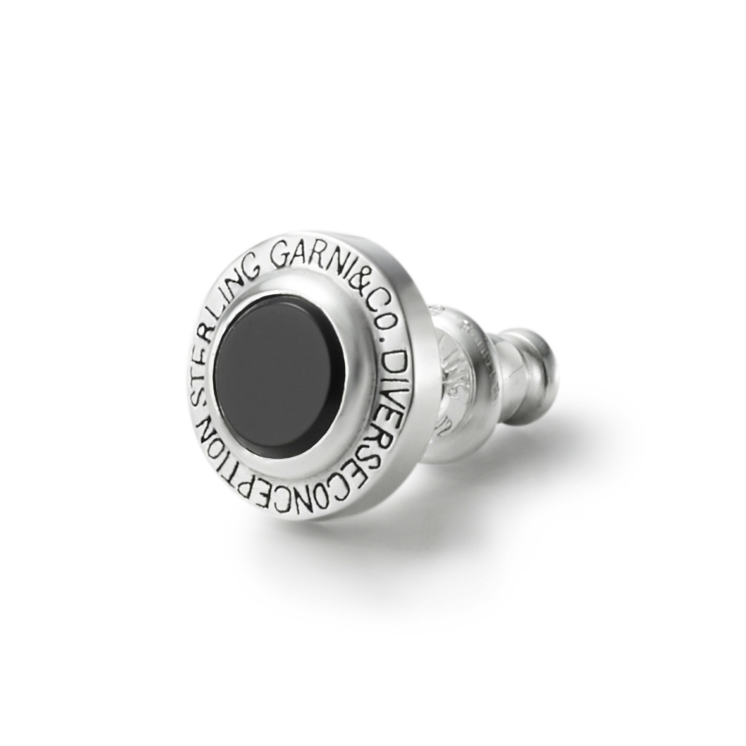 GARNI（ガルニ） K18 Round Pierce 京都店限定 Round Stone Pierce - BLACK | GARNI ONLINE STORE