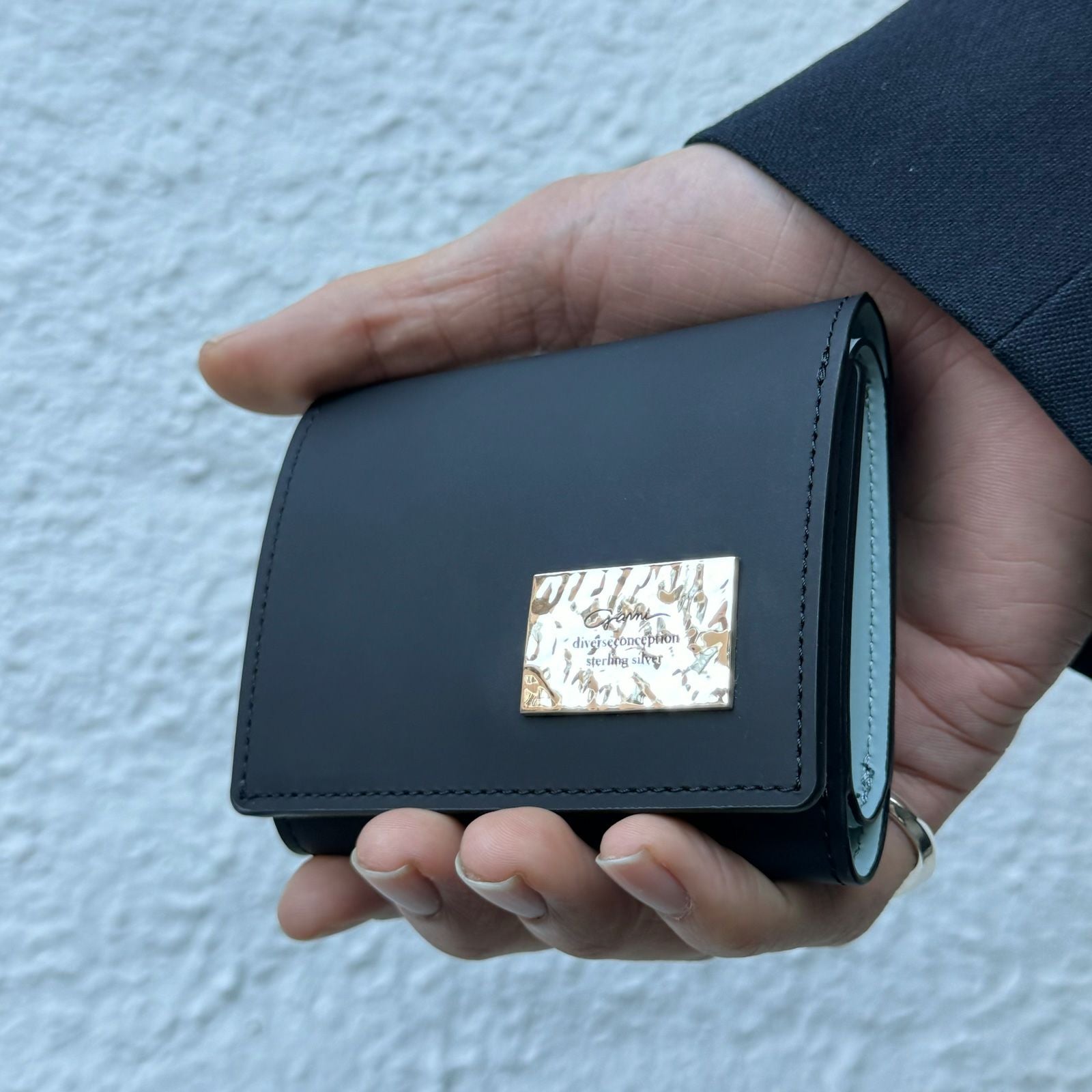 Rubber Mini Three Fold Wallet - BLACK | GARNI ONLINE STORE