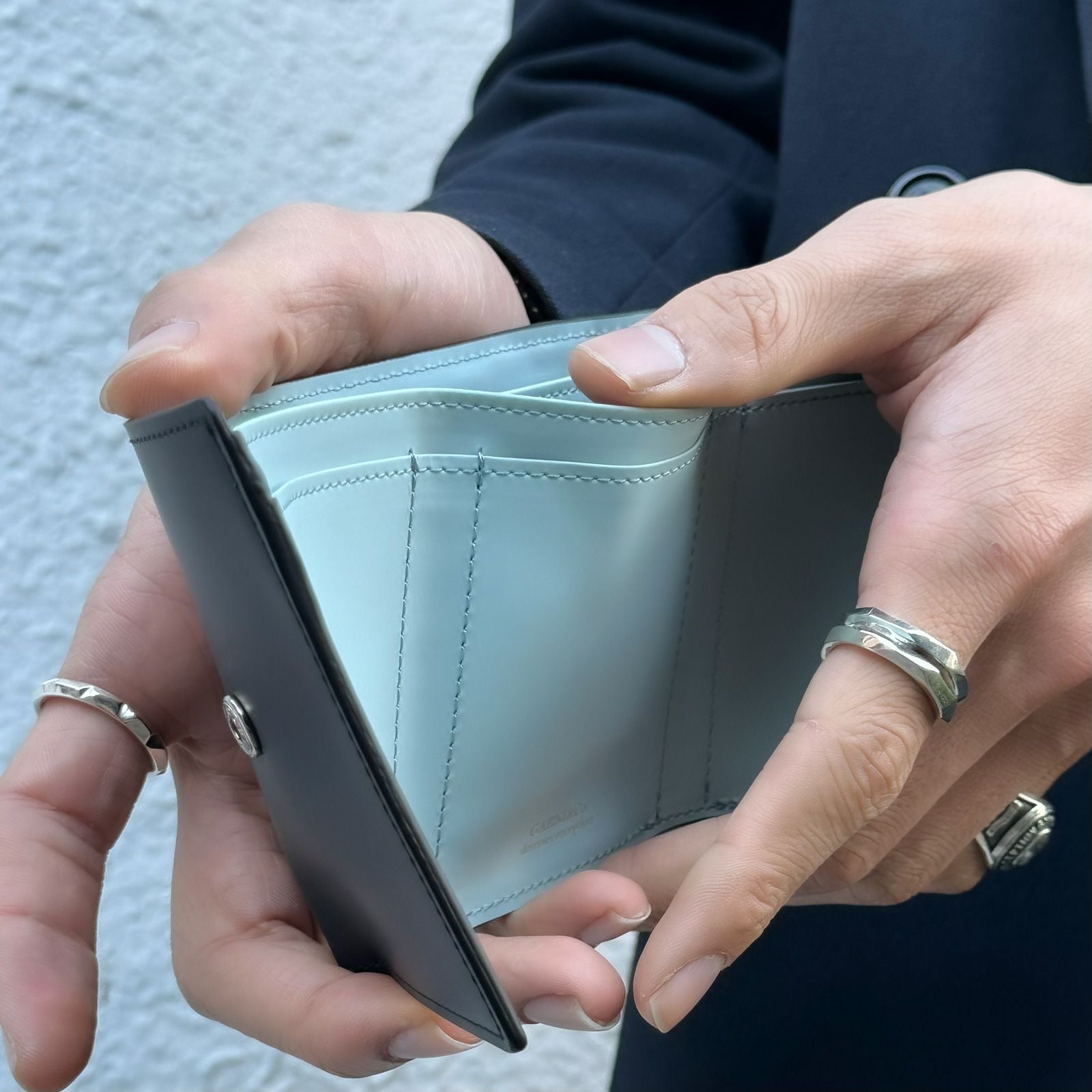 Rubber Mini Three Fold Wallet - BLACK | GARNI ONLINE STORE