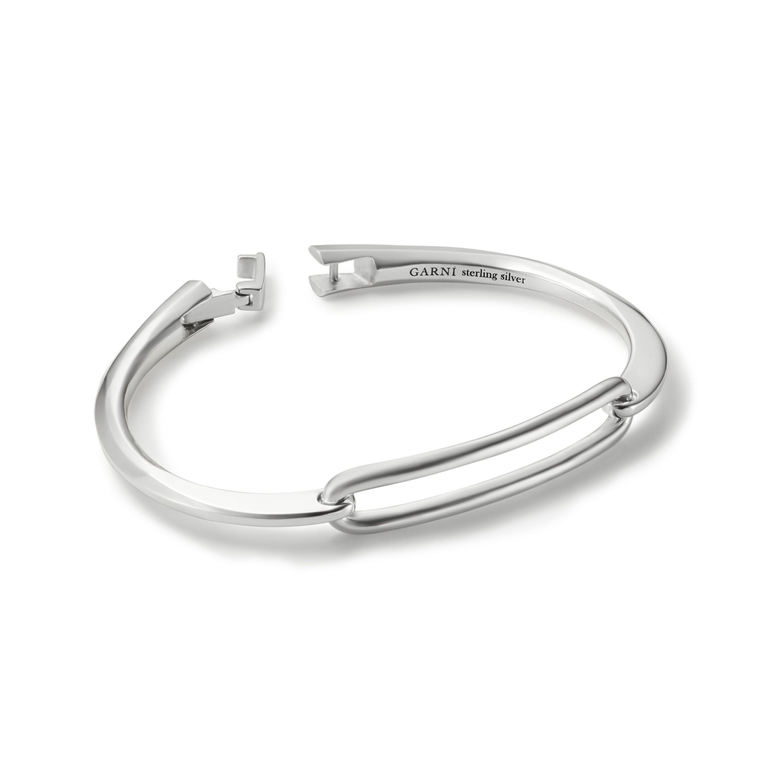 Wire Carabiner Bracelet | GARNI ONLINE STORE