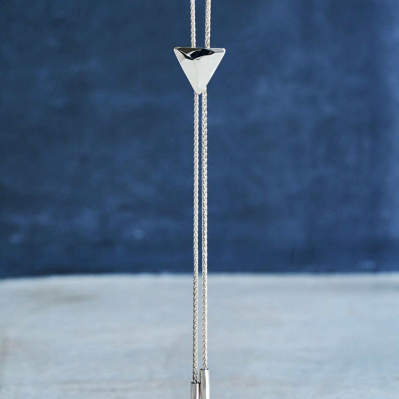 ガルニ トライアングルタイネックレス Triangle Tie Necklace | GARNI ONLINE STORE