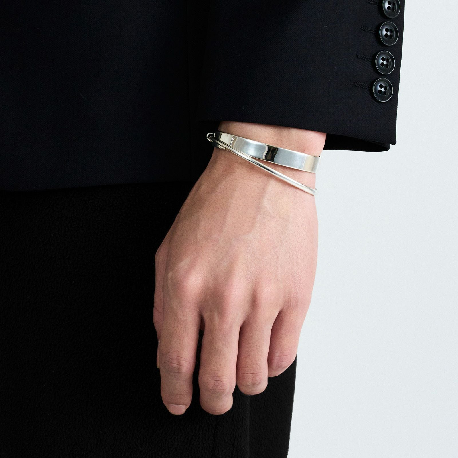 Swing Bangle | GARNI ONLINE STORE