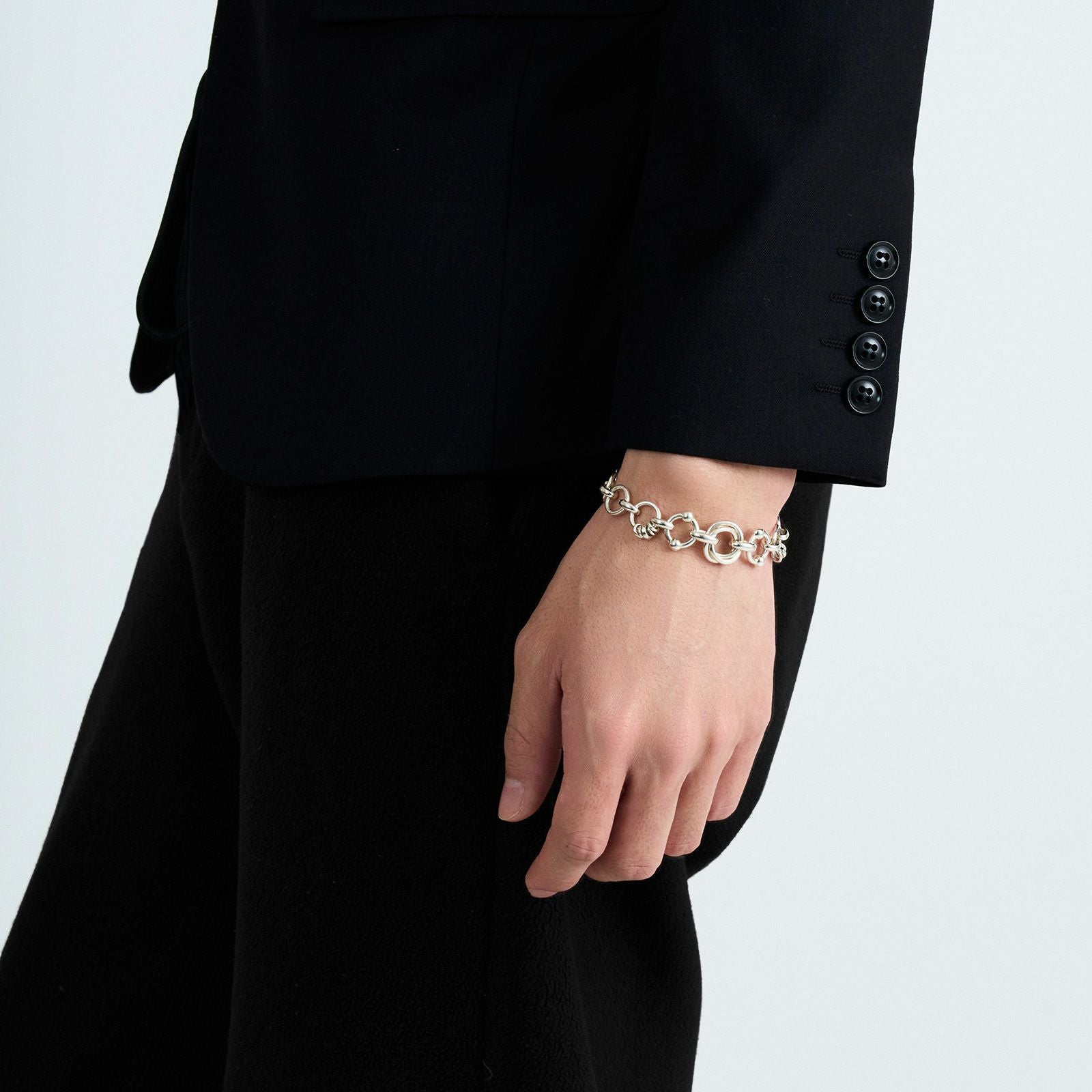 Symbol Chain Bracelet | GARNI ONLINE STORE