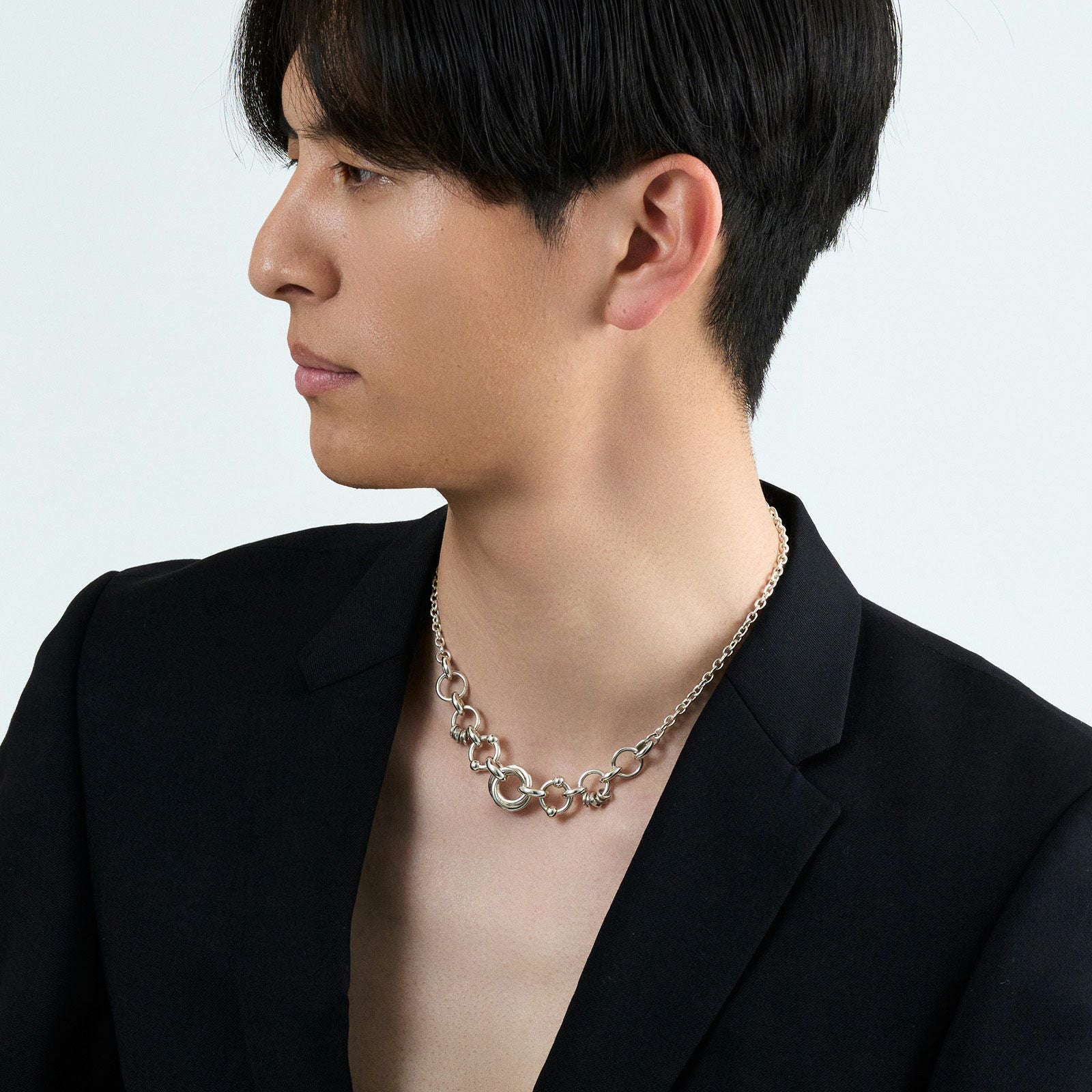 Symbol Chain Necklace | GARNI ONLINE STORE