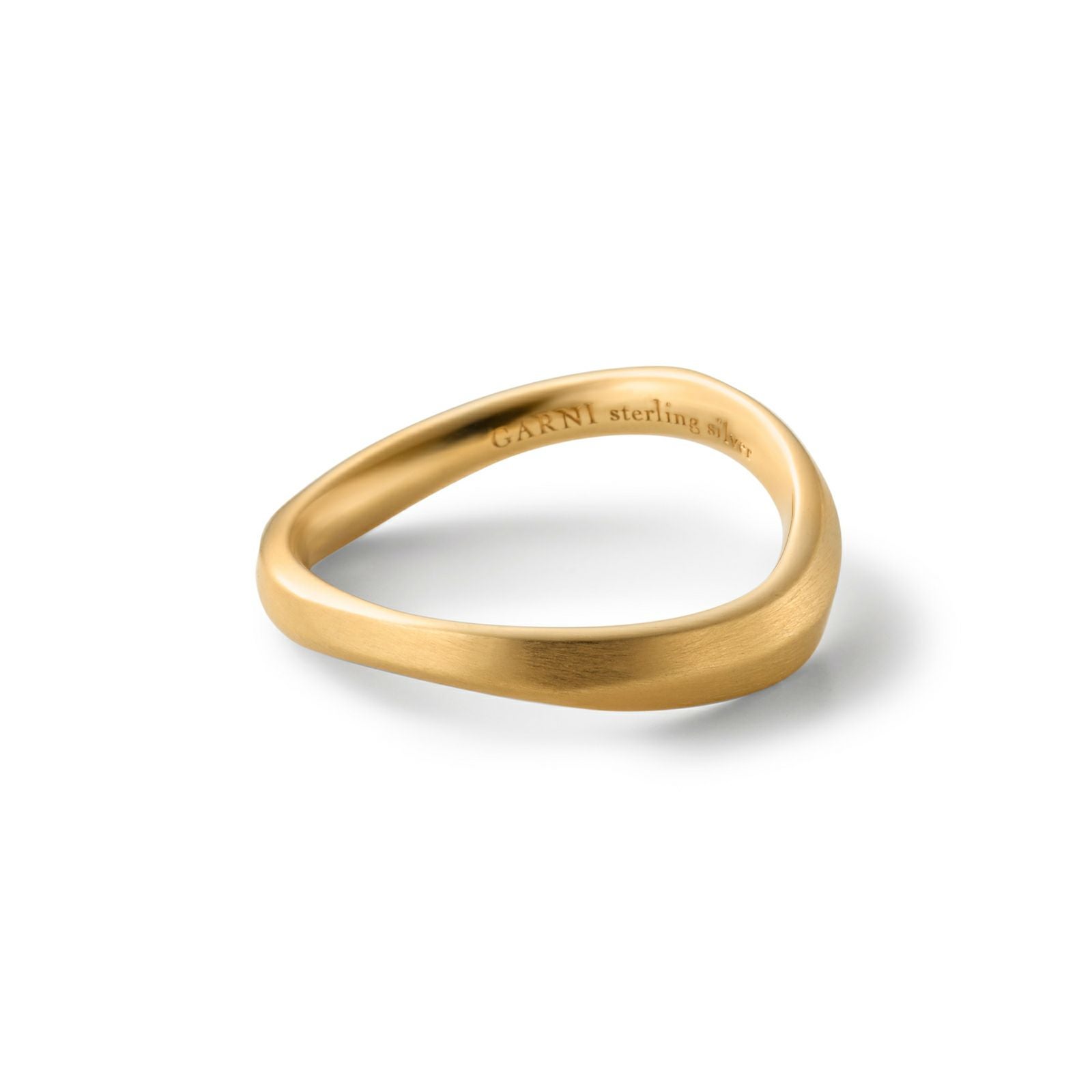 Curved Frost Ring - GOLD | GARNI ONLINE STORE